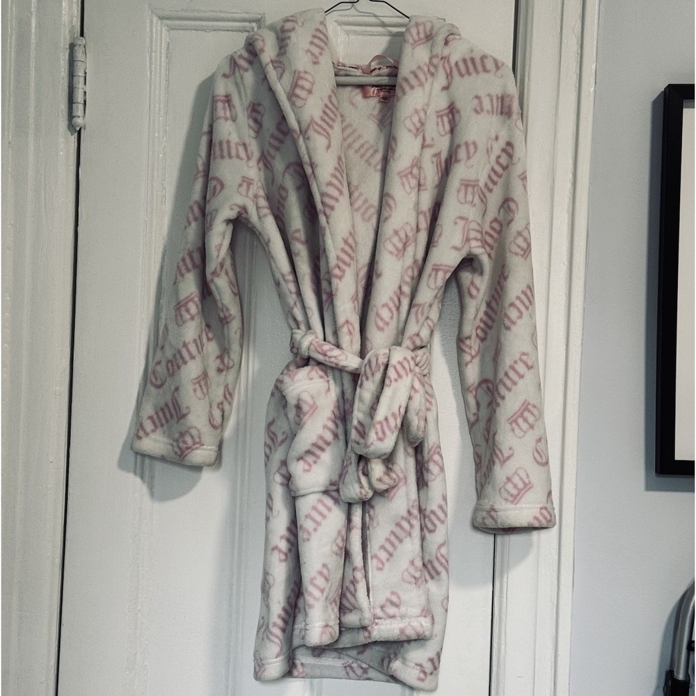 Juicy Couture  Women's Logo Hooded Fleece Robe Size Small color Pink and White